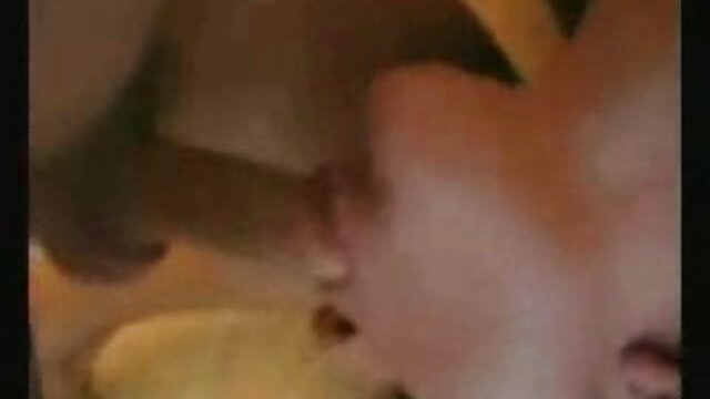 Augstas izšķirtspējas :  Slaidā brunete ir vairāk nekā gatava piedāvāt viņam savu dupsi Porno filmas 
